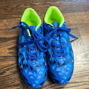 Dream Pairs Kids’ Cleats, Size 6